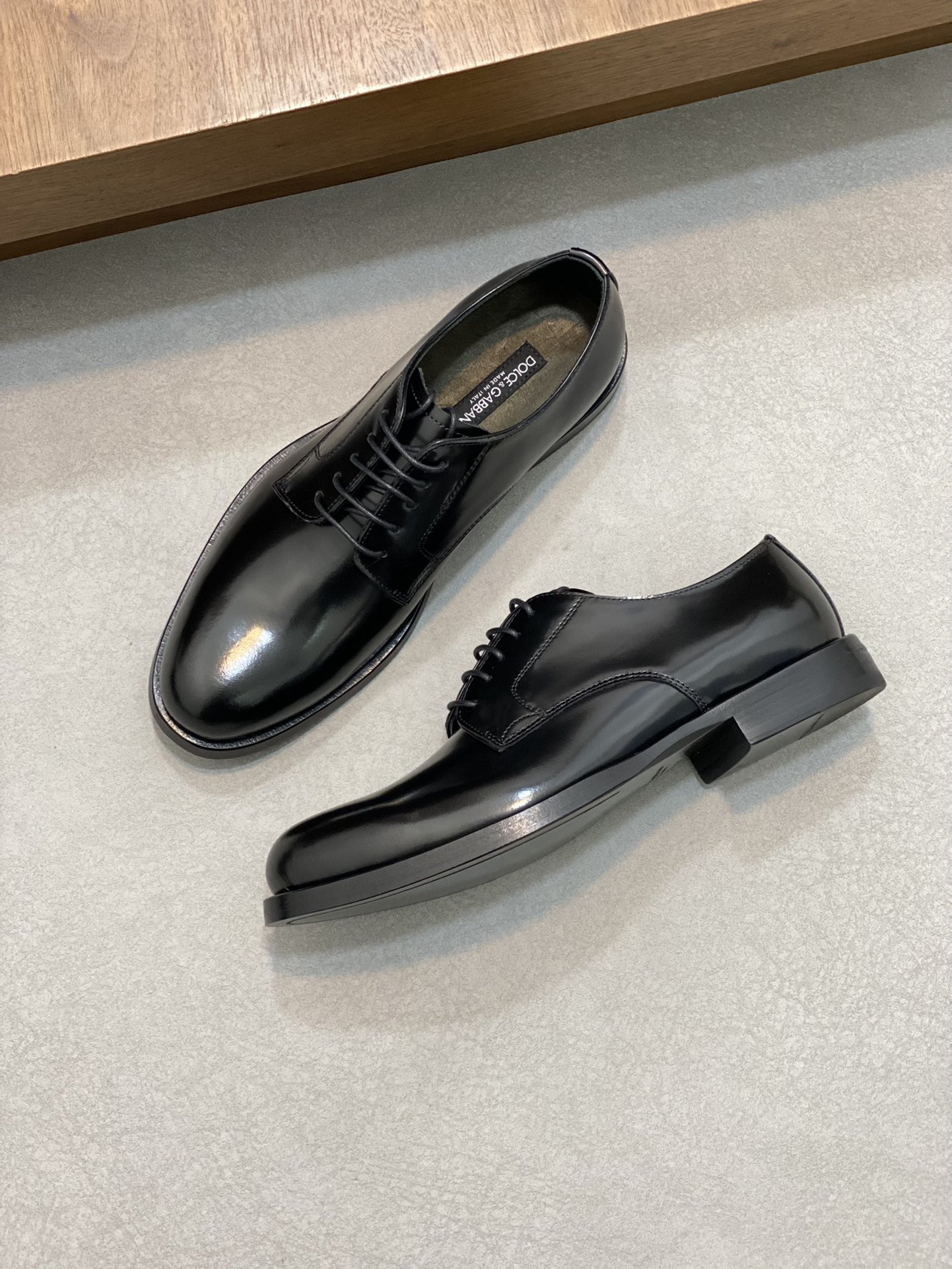 olce & Gabbana shoe